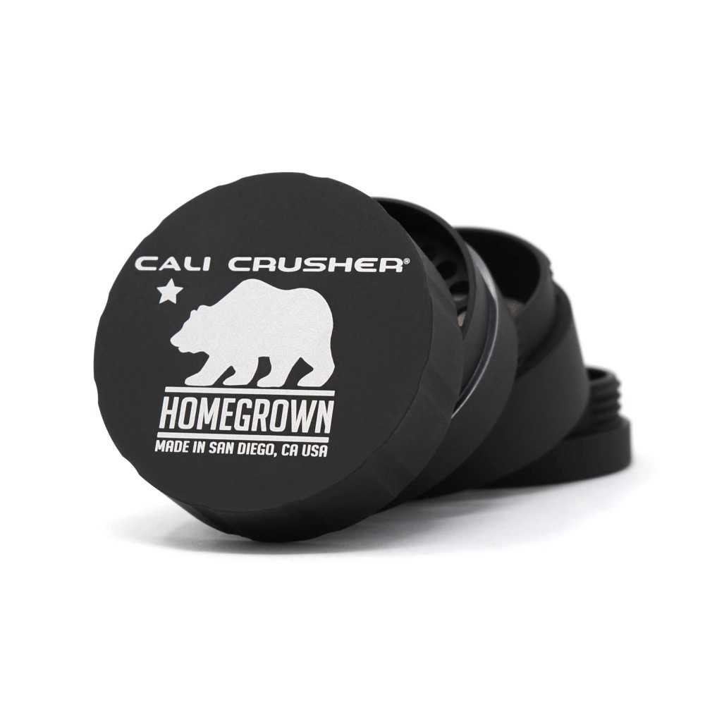 Homegrown Grinder 4 part Cali Crusher Produits