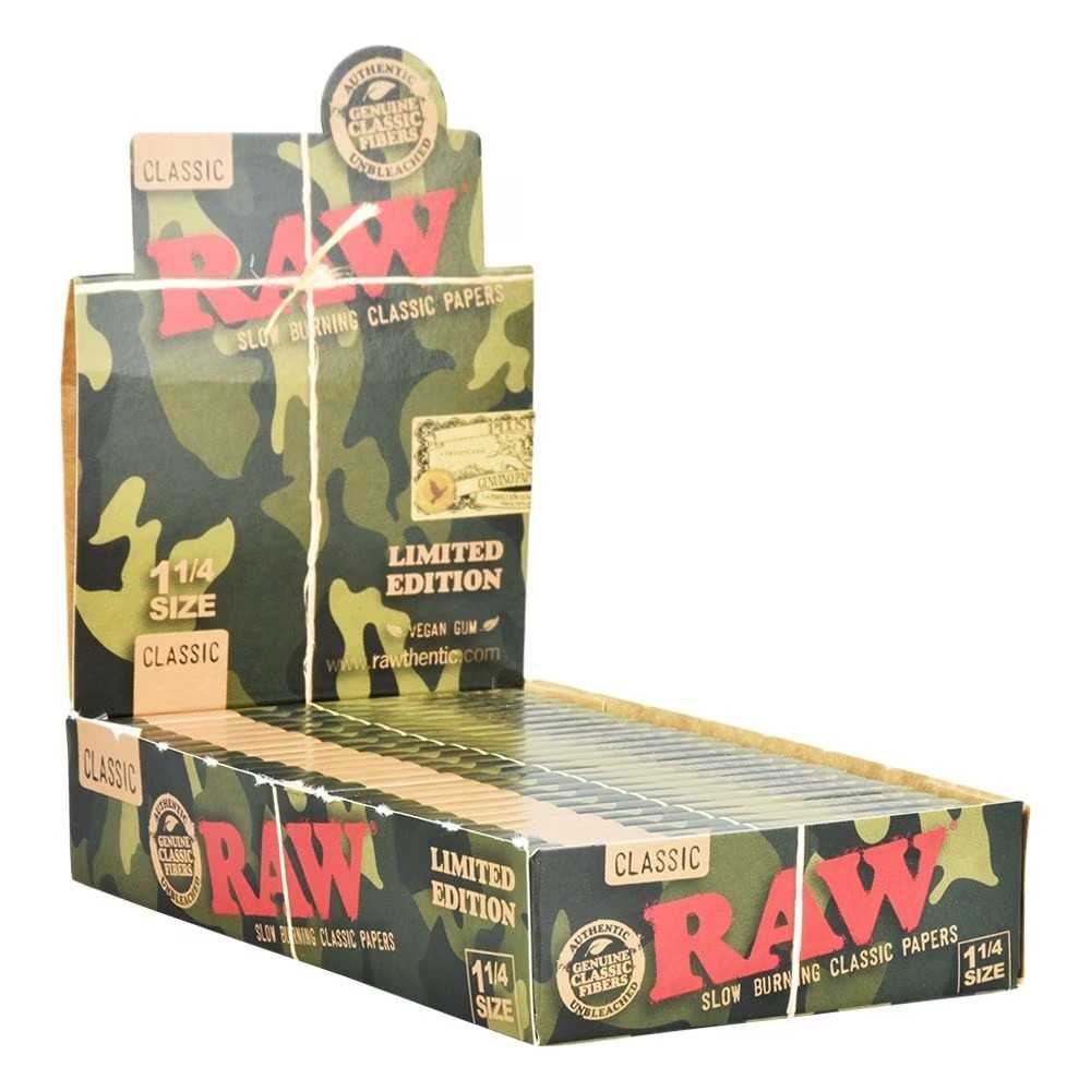 Feuille RAW Classic Camo Rolling Papers 1 1/4 RAW Accessoires fumeurs