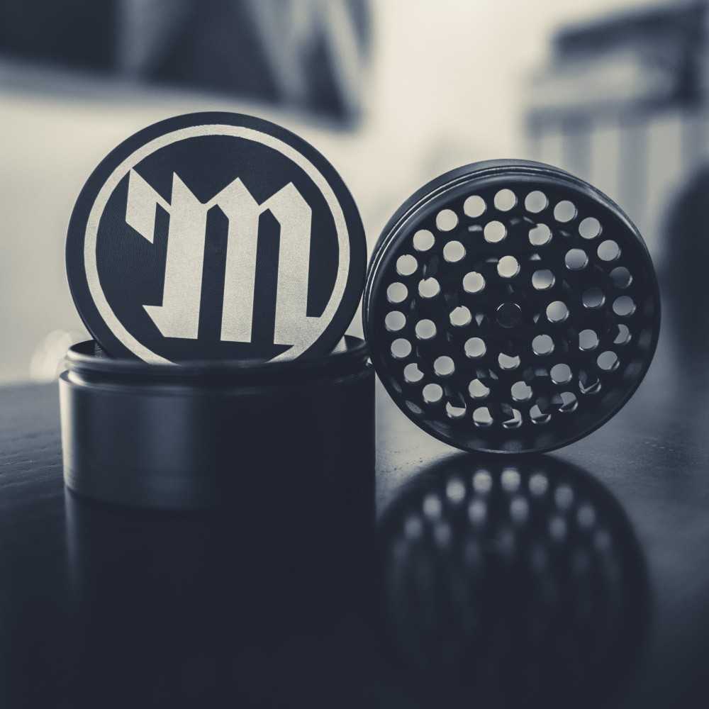 Grinder Myster 4 part Myster Grinders