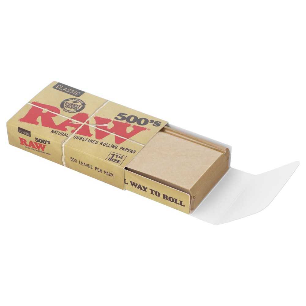 Raw 500's Classic 1 1/4 (500 pieces) RAW Rolling sheet